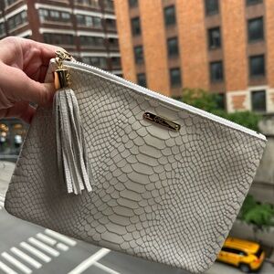 GiGi New York White Leather Clutch with Tassel All in One Bag